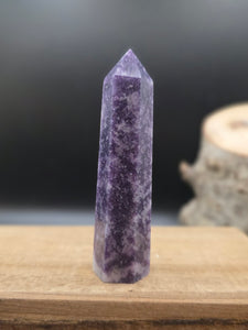 Lepidolite point