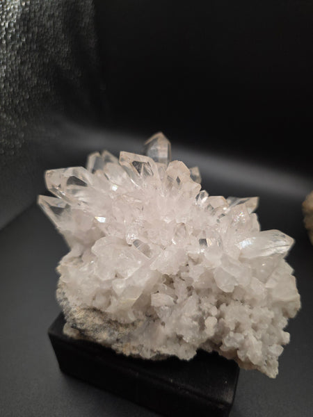 Quartz Cluster